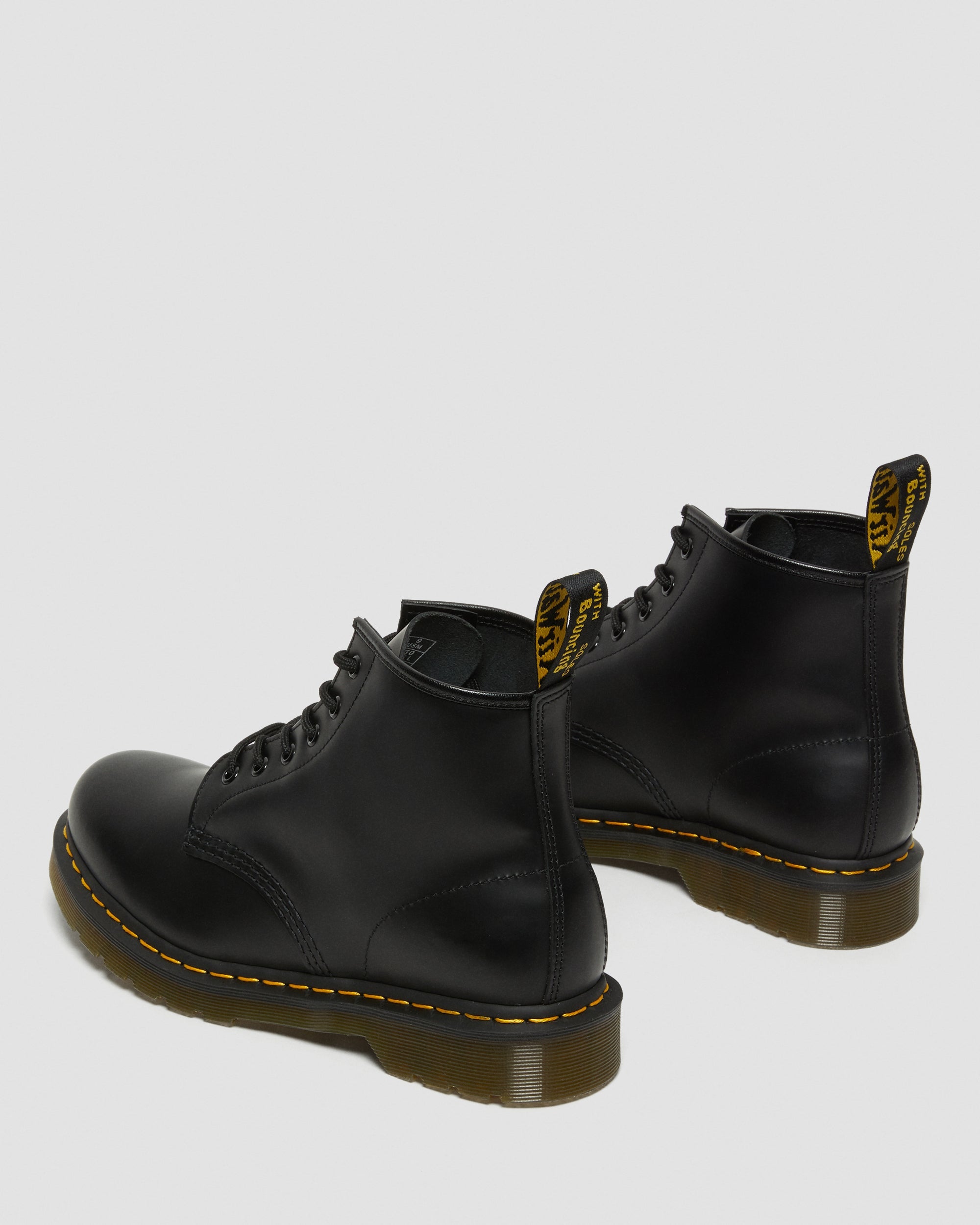 101 Yellow Stitch Smooth Leather Lace-up Ankle Boots