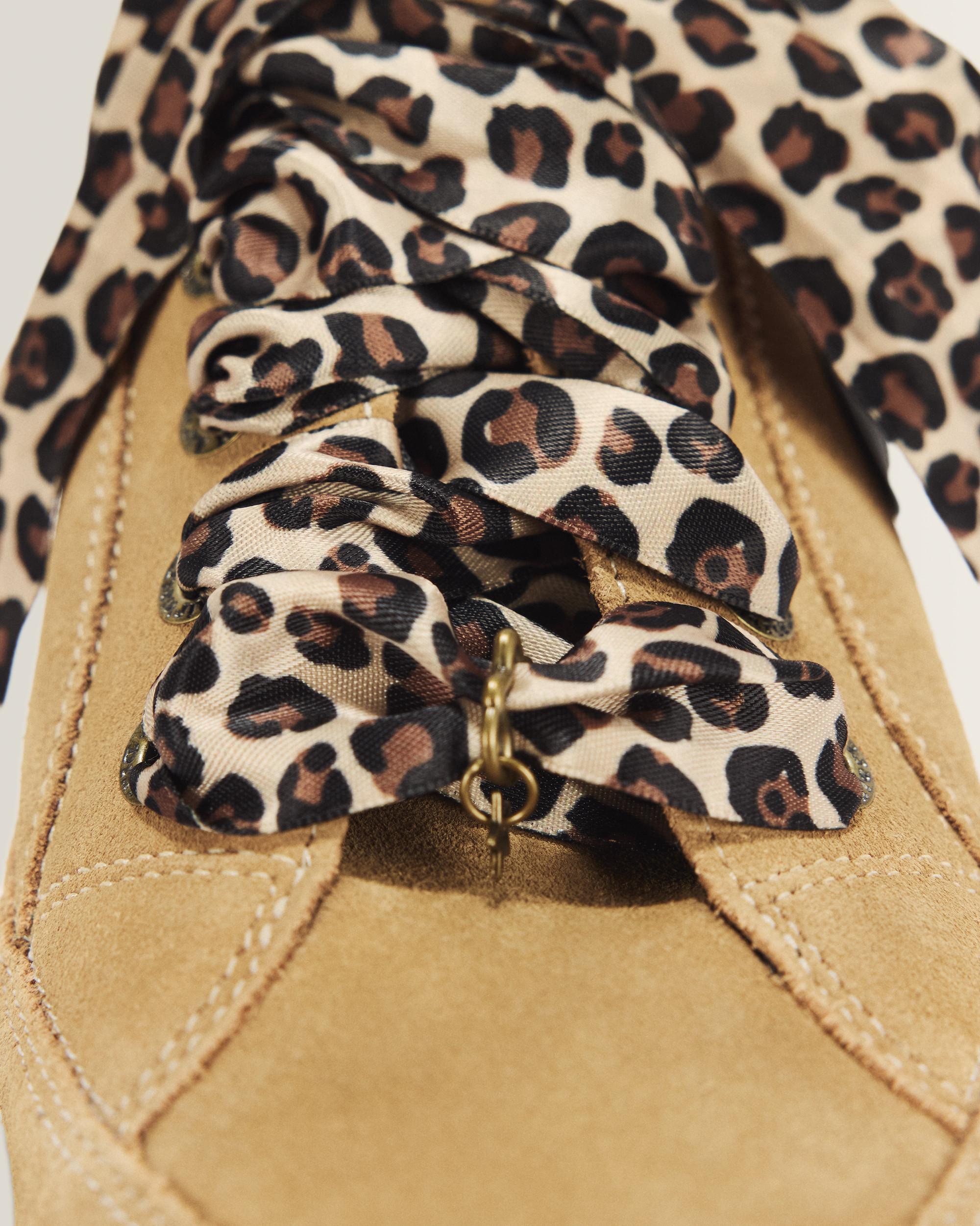 Buzz 5 Eye Bronx Suede Leather Shoes